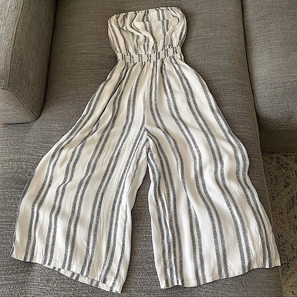 Silence + Noise Urban Outfitters Romper Size S